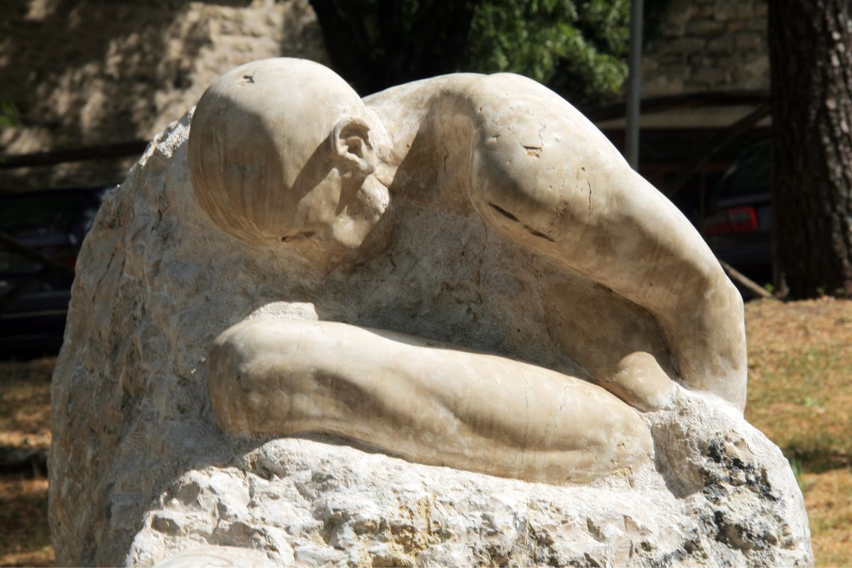 Robustae mentis est solidam sapientiam sustinere - Cingoli, Marche